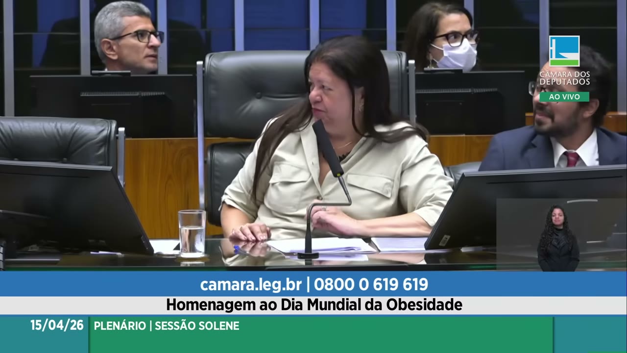 Vídeo do evento em 1:00:25