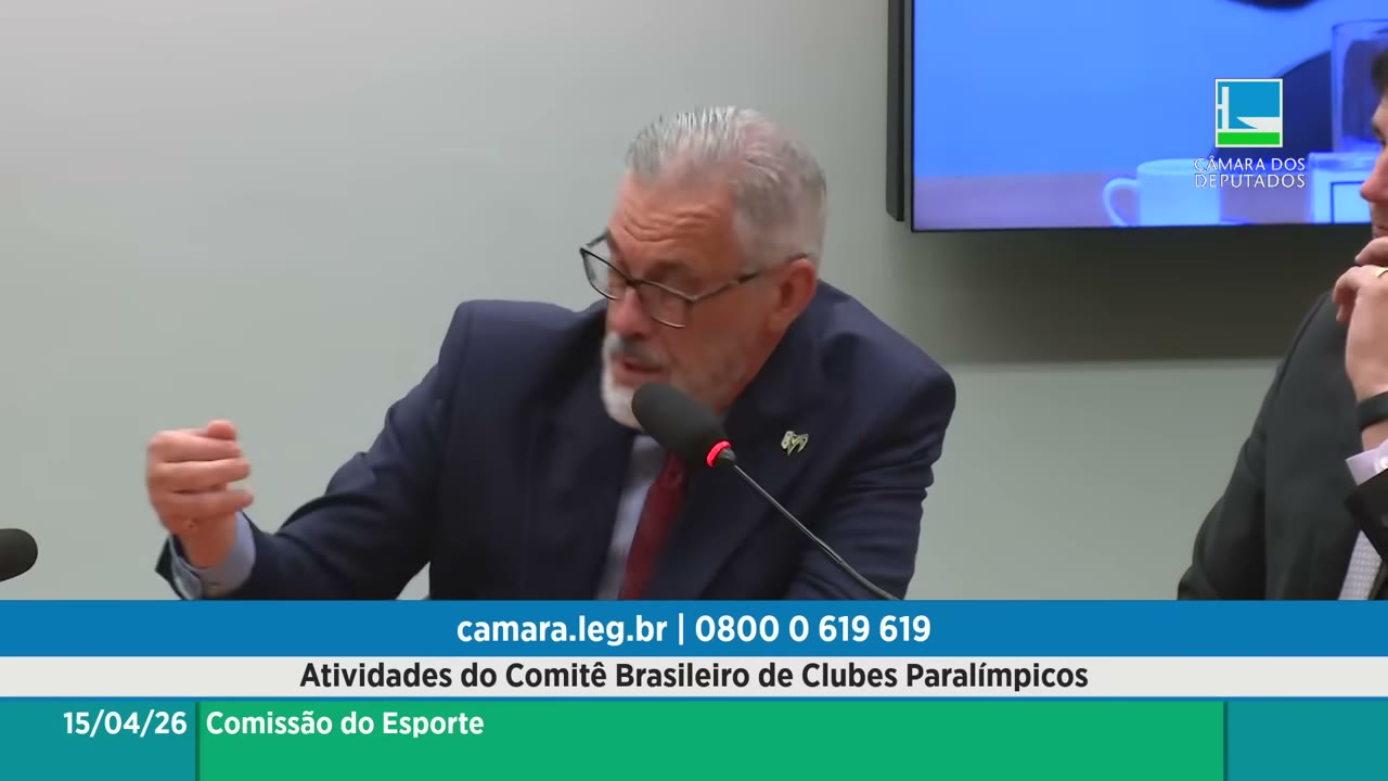 Vídeo do evento em 1:12:59