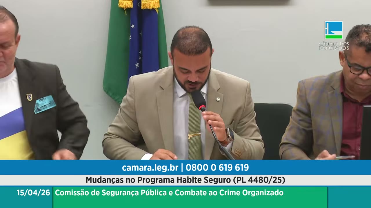 Vídeo do evento em 1:04:21