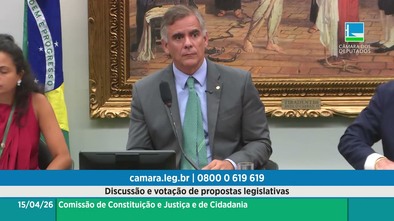 Vídeo do evento em 2:03:39