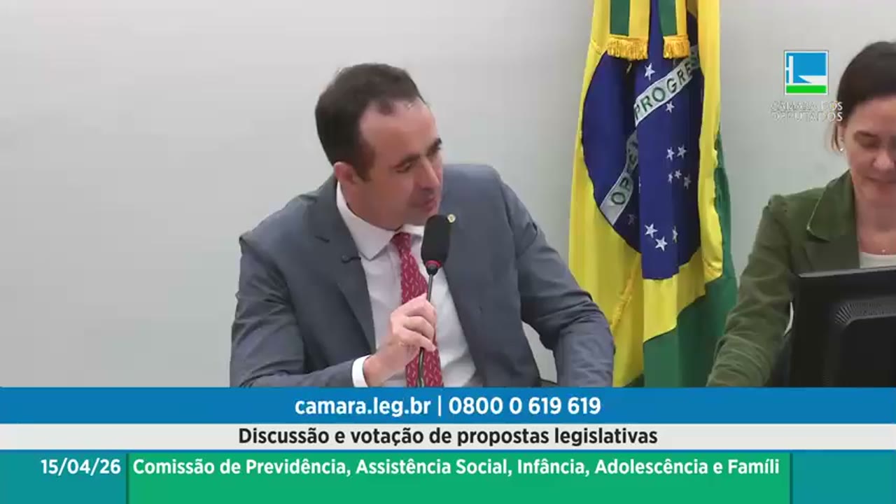 Vídeo do evento em 1:32:04