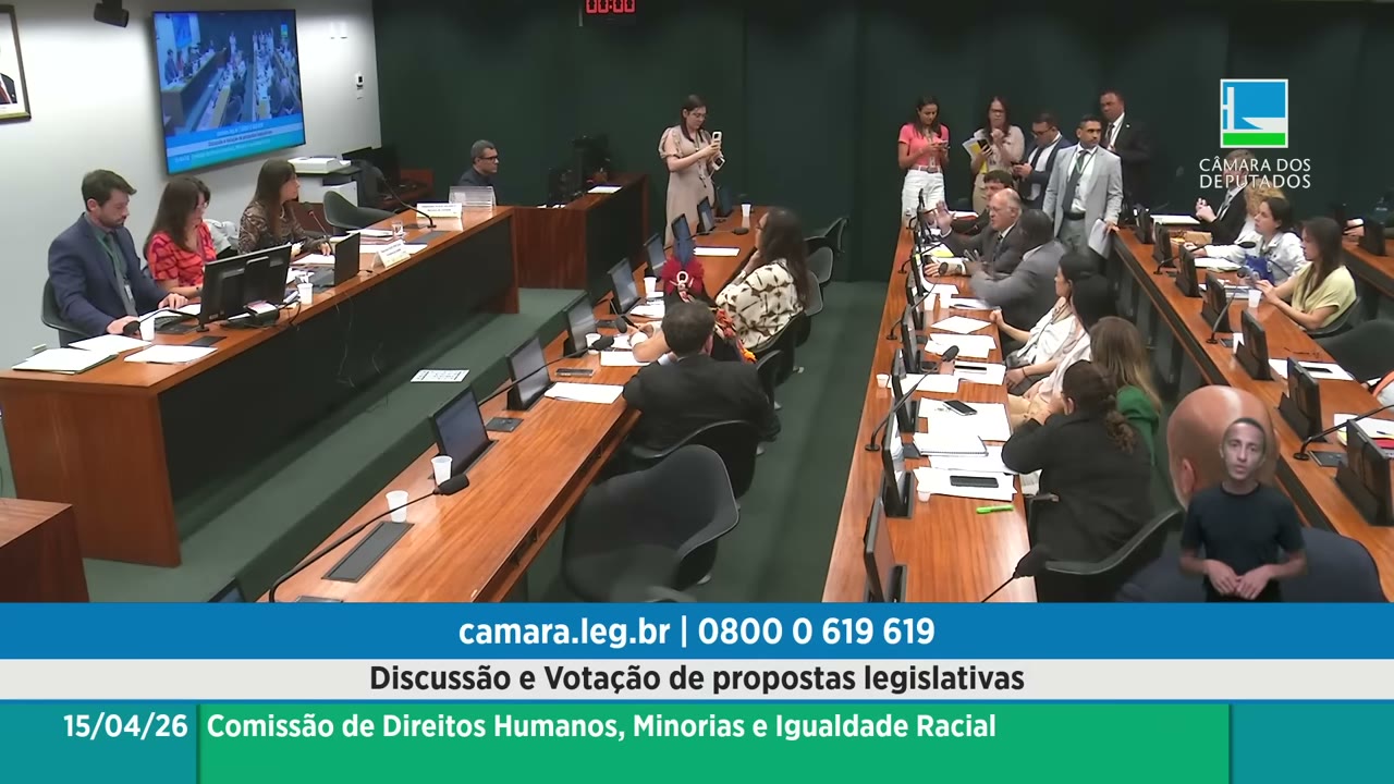 Vídeo do evento em 1:00:33