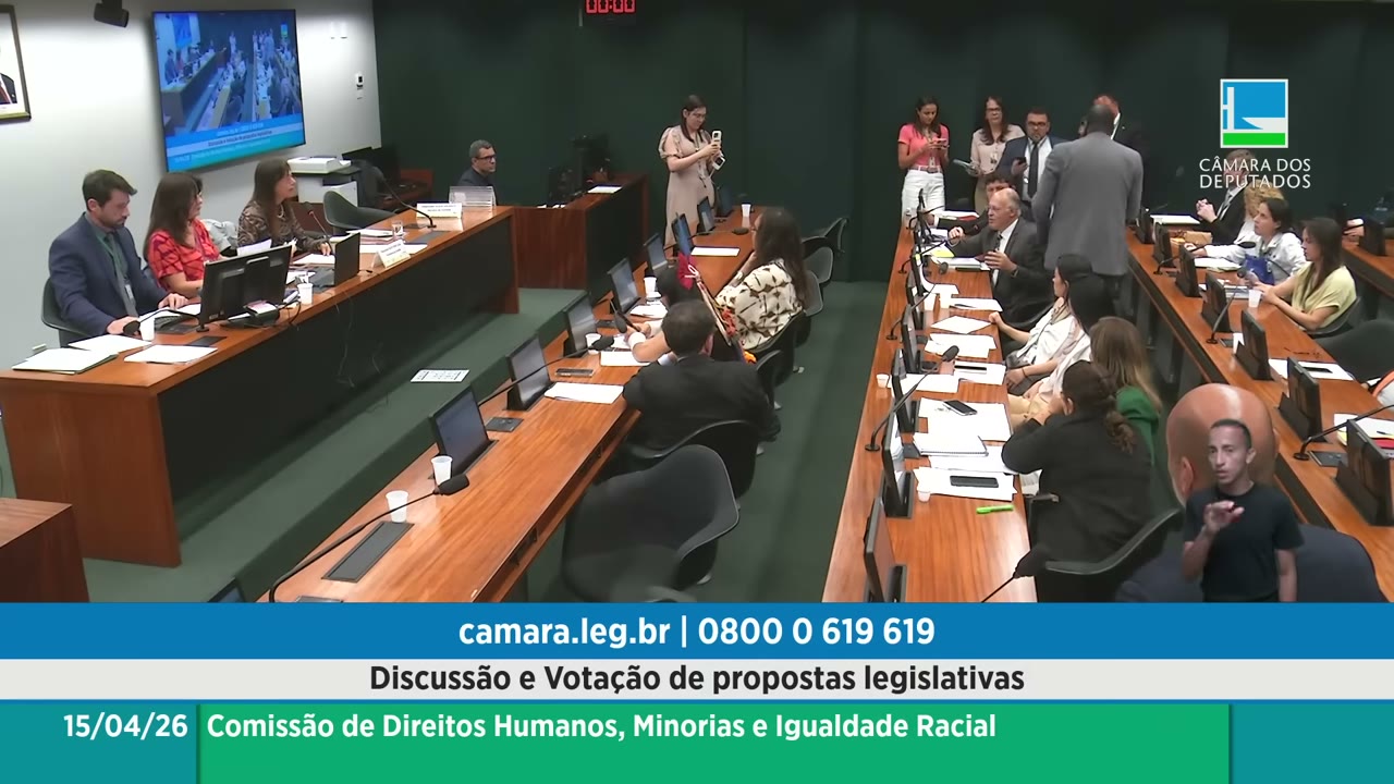 Vídeo do evento em 1:00:36