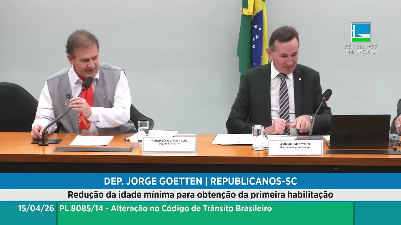 Vídeo do evento em 1:44:07