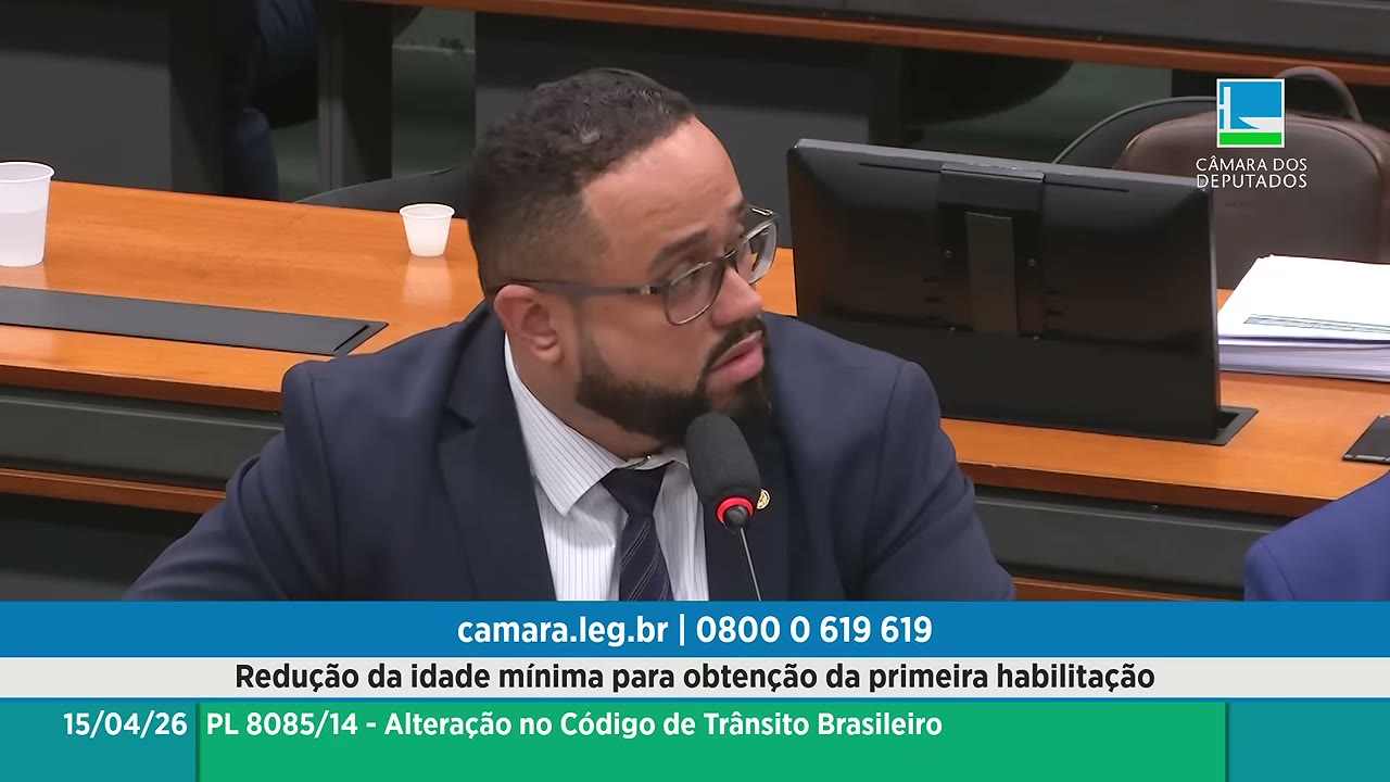 Vídeo do evento em 2:02:43