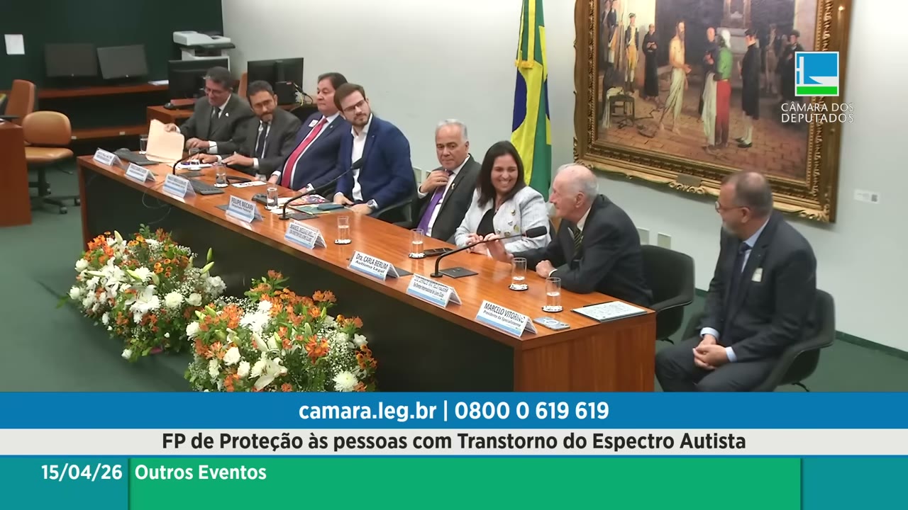 Vídeo do evento em 1:03:53