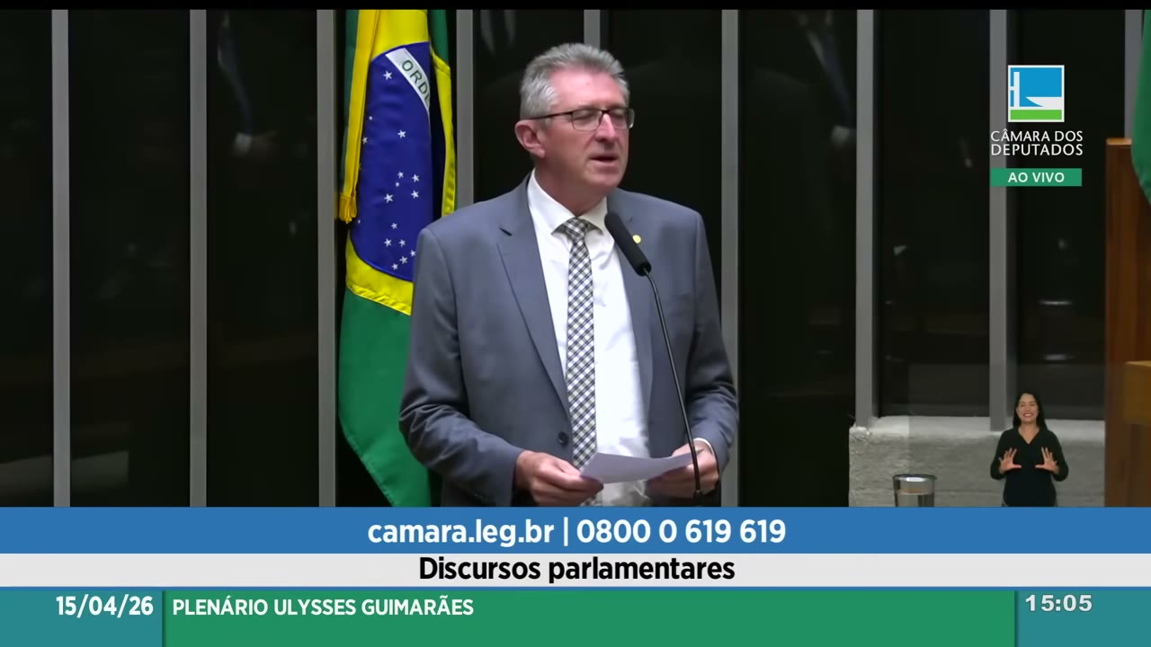 Vídeo do evento em 1:04:02