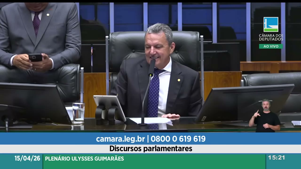 Vídeo do evento em 1:19:48