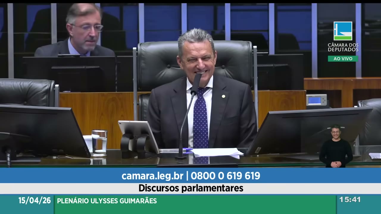 Vídeo do evento em 1:39:57