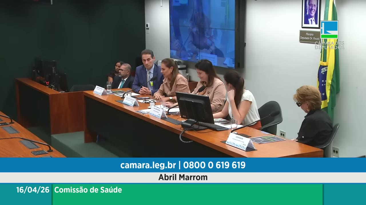 Vídeo do evento em 2:04:23