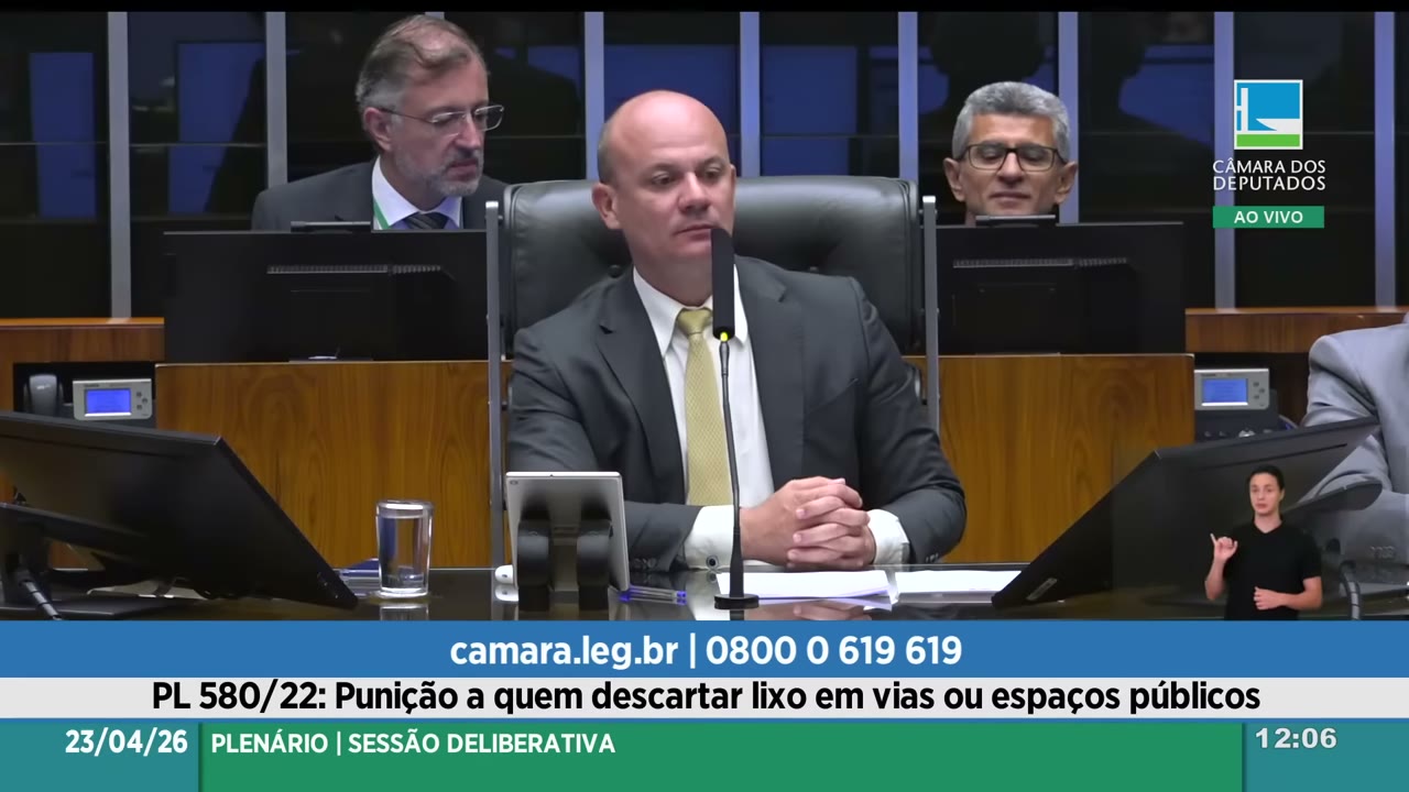 Vídeo do evento em 1:13:56