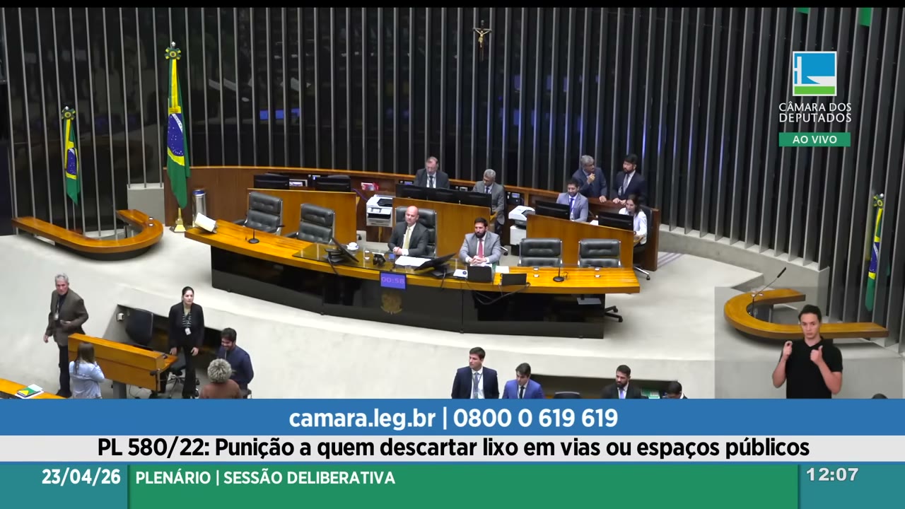 Vídeo do evento em 1:15:00