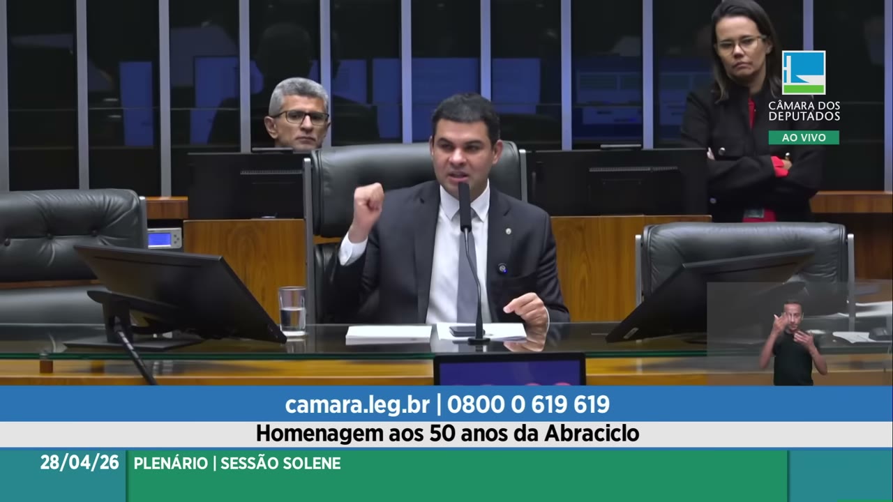 Vídeo do evento em 1:14:10