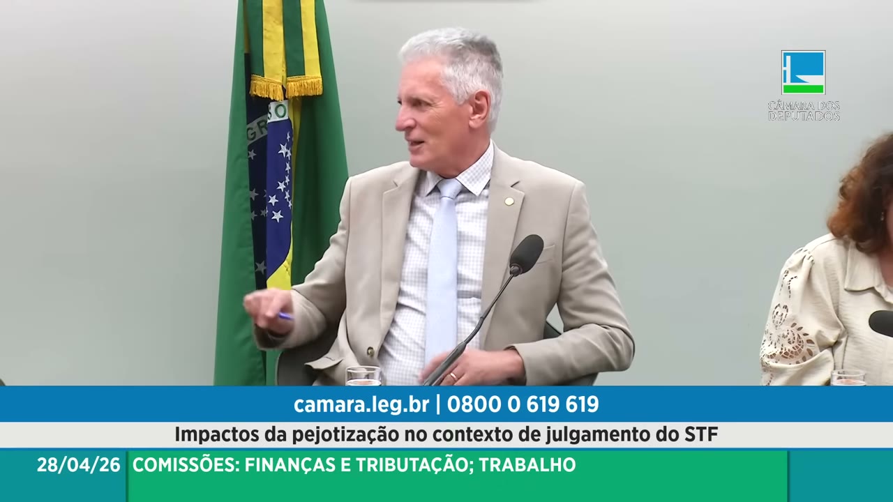 Vídeo do evento em 1:00:21