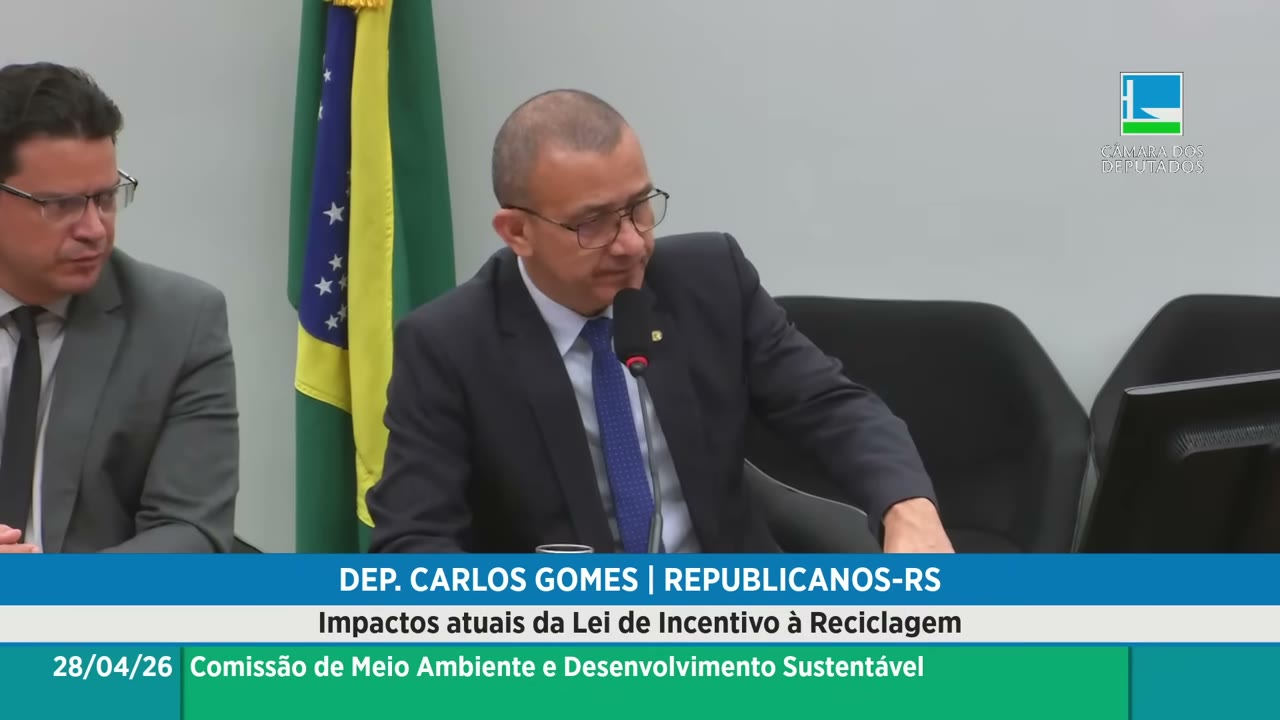 Vídeo do evento em 1:14:05