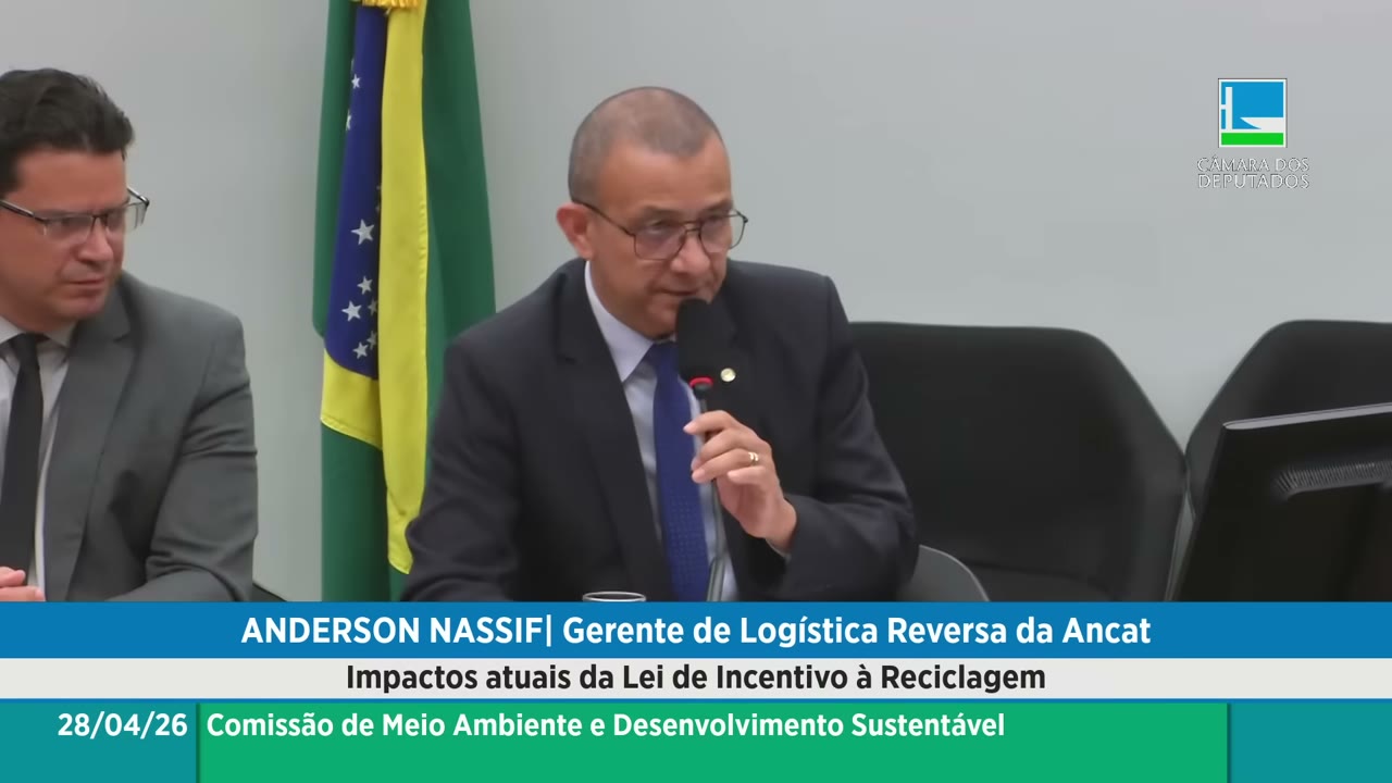 Vídeo do evento em 1:14:19