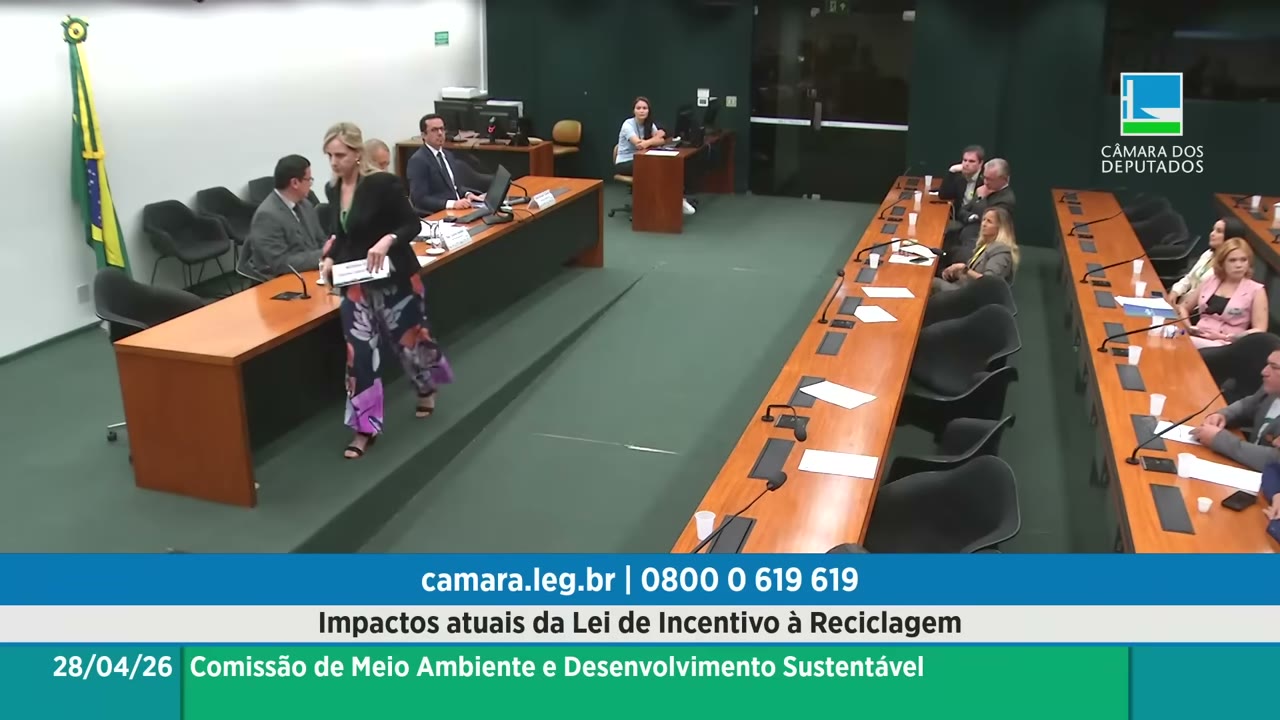 Vídeo do evento em 1:36:09