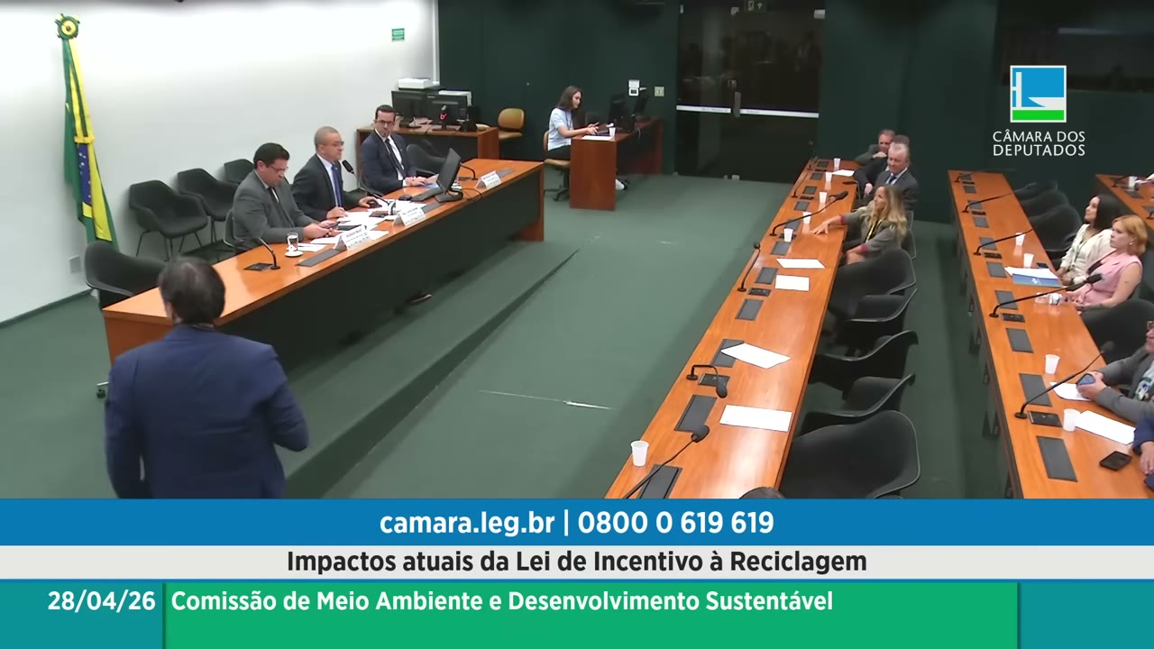 Vídeo do evento em 1:57:13