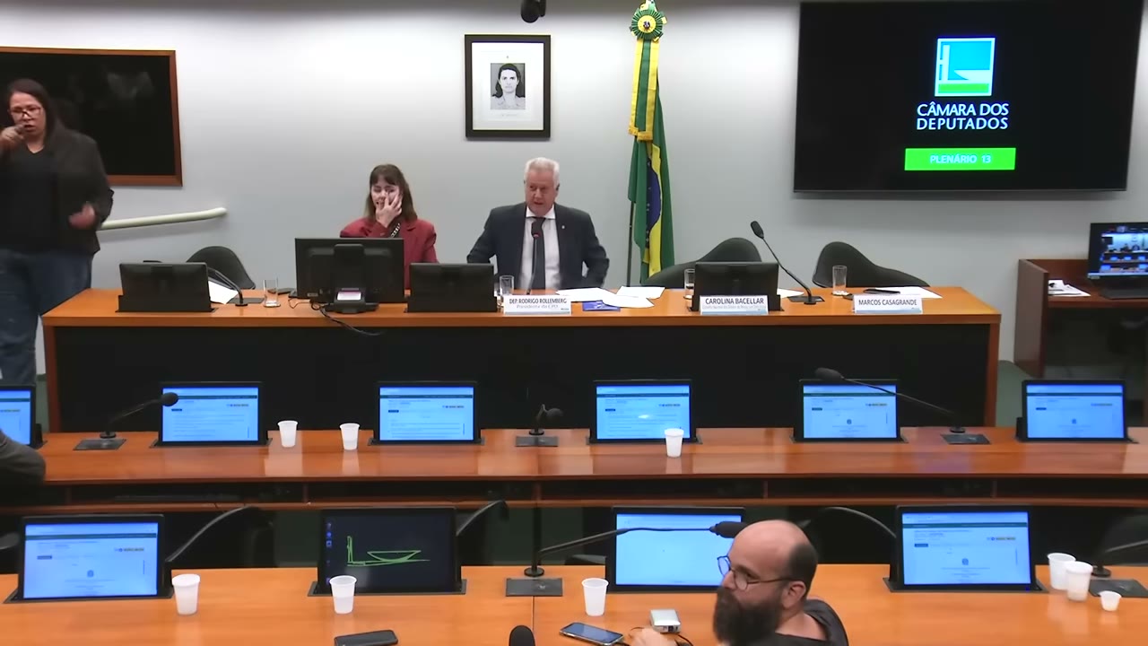 Vídeo do evento em 1:54:03