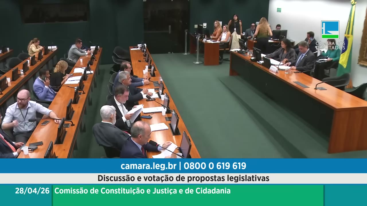 Vídeo do evento em 1:12:39