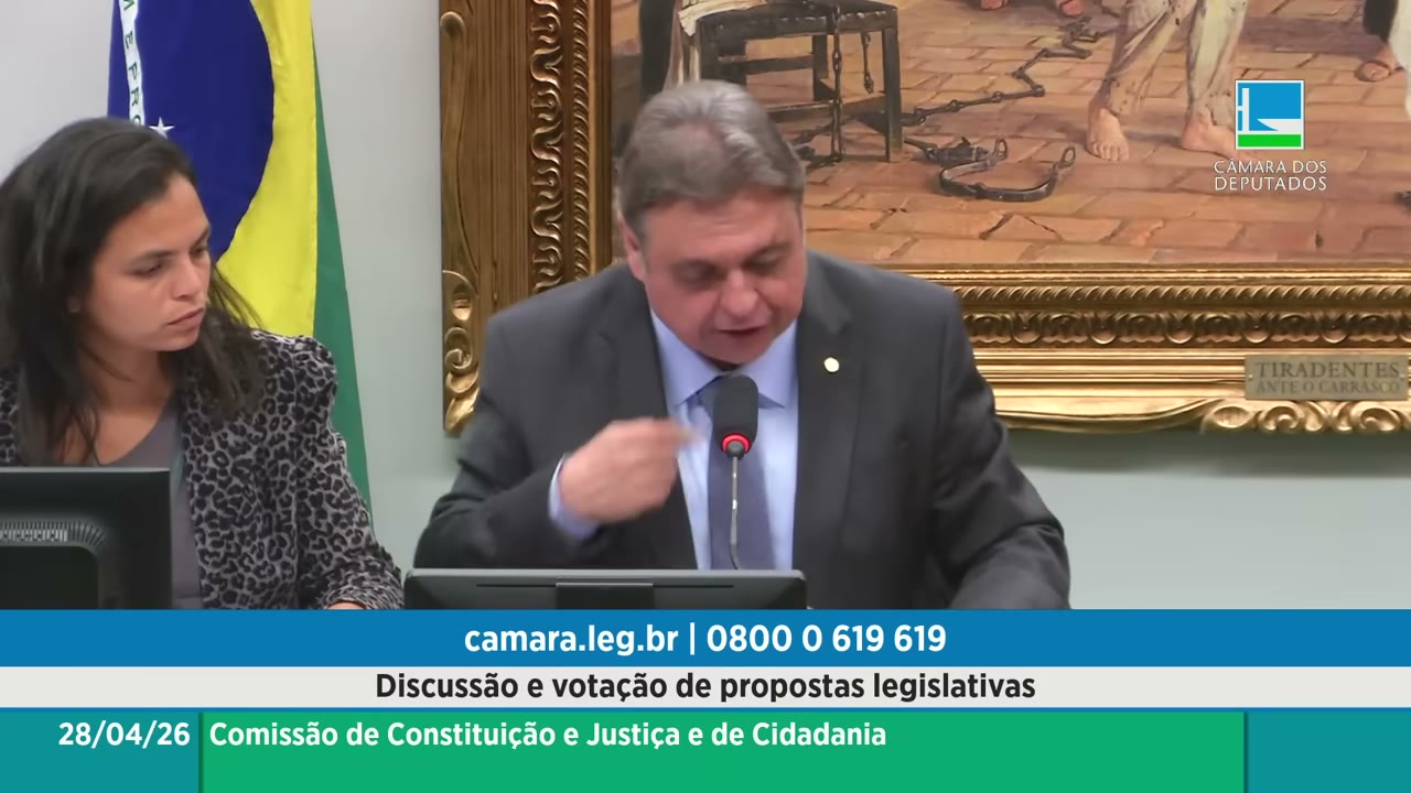 Vídeo do evento em 1:36:44