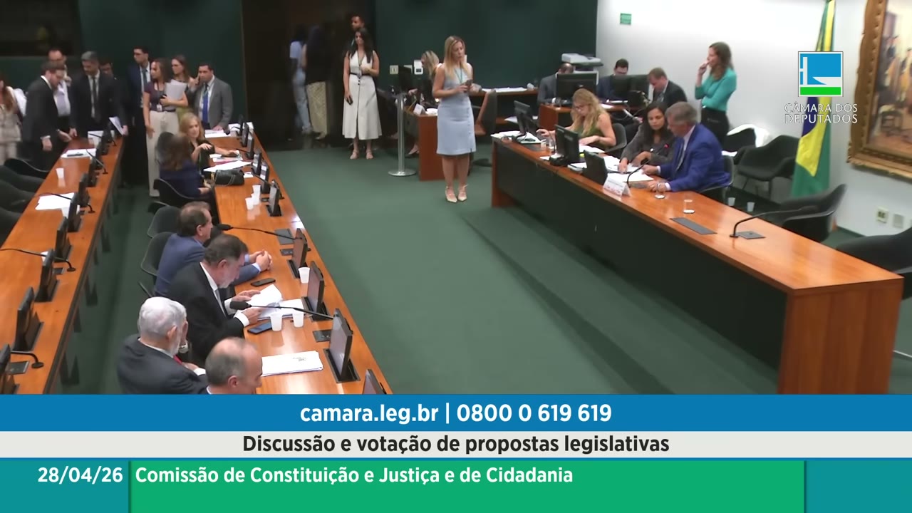 Vídeo do evento em 1:45:08