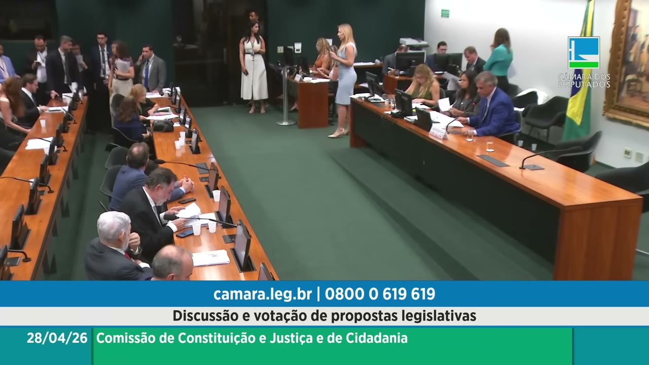 Vídeo do evento em 1:45:14