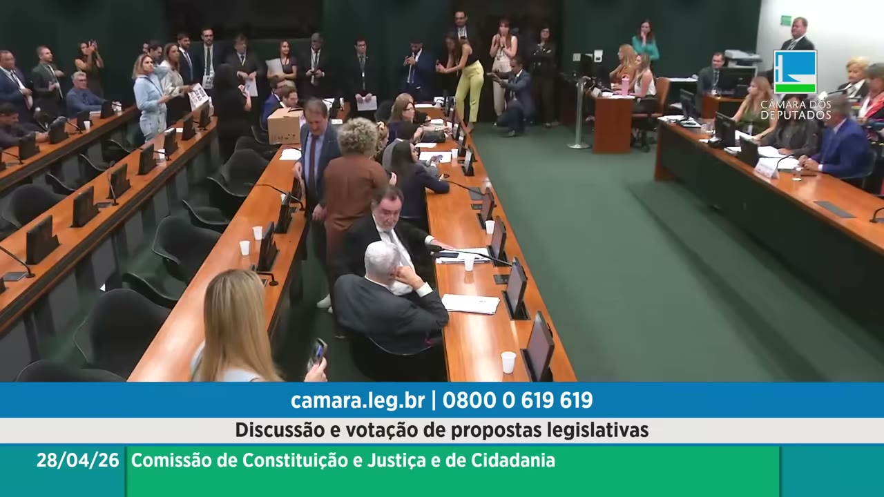 Vídeo do evento em 2:15:04