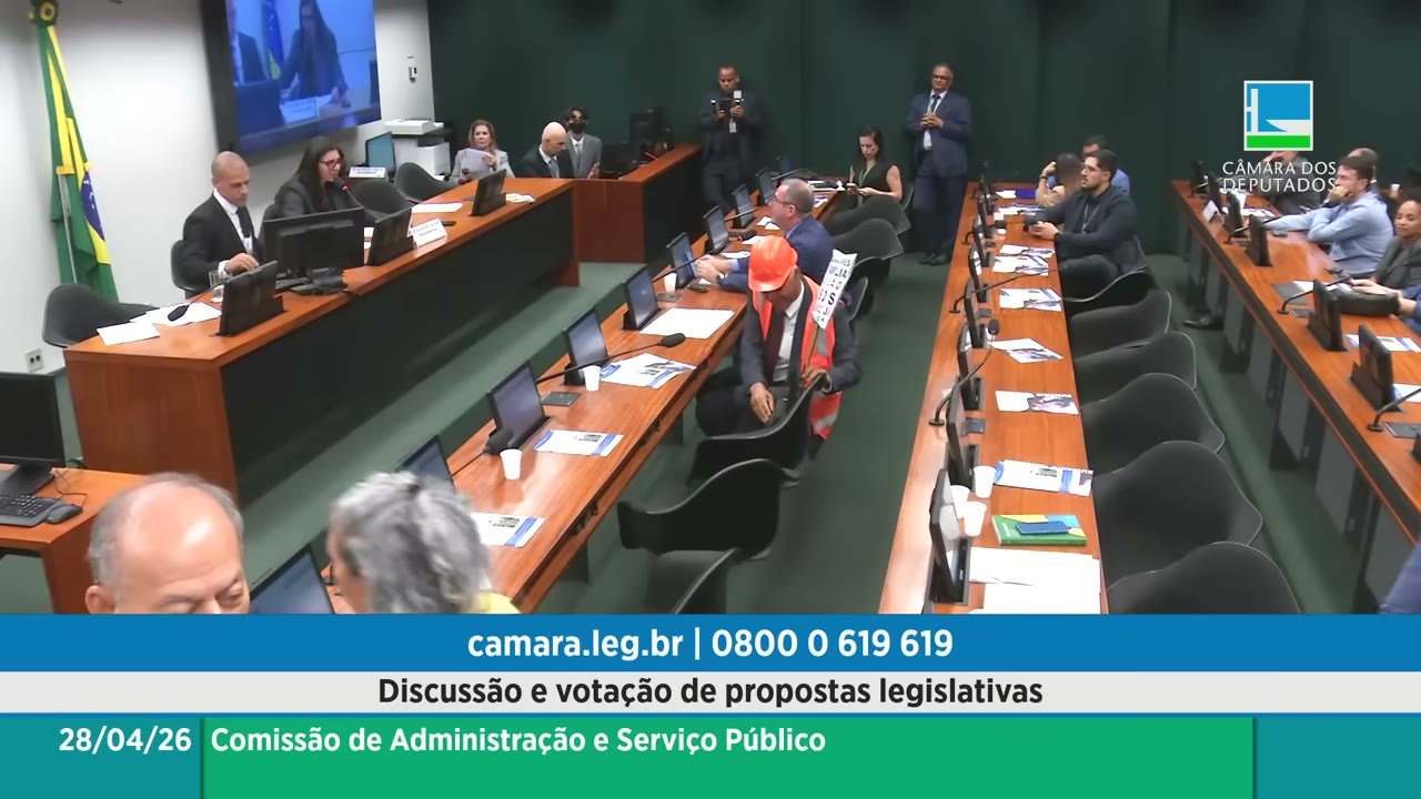 Vídeo do evento em 3:45