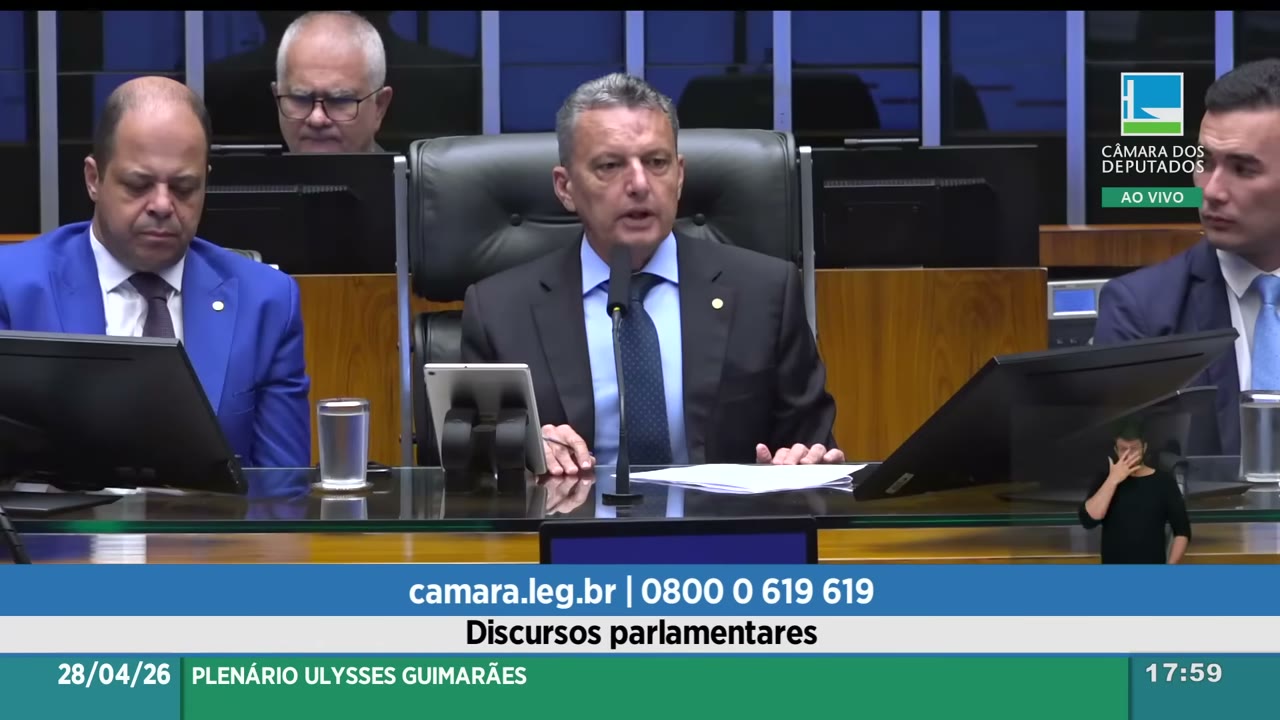 Vídeo do evento em 3:54:45