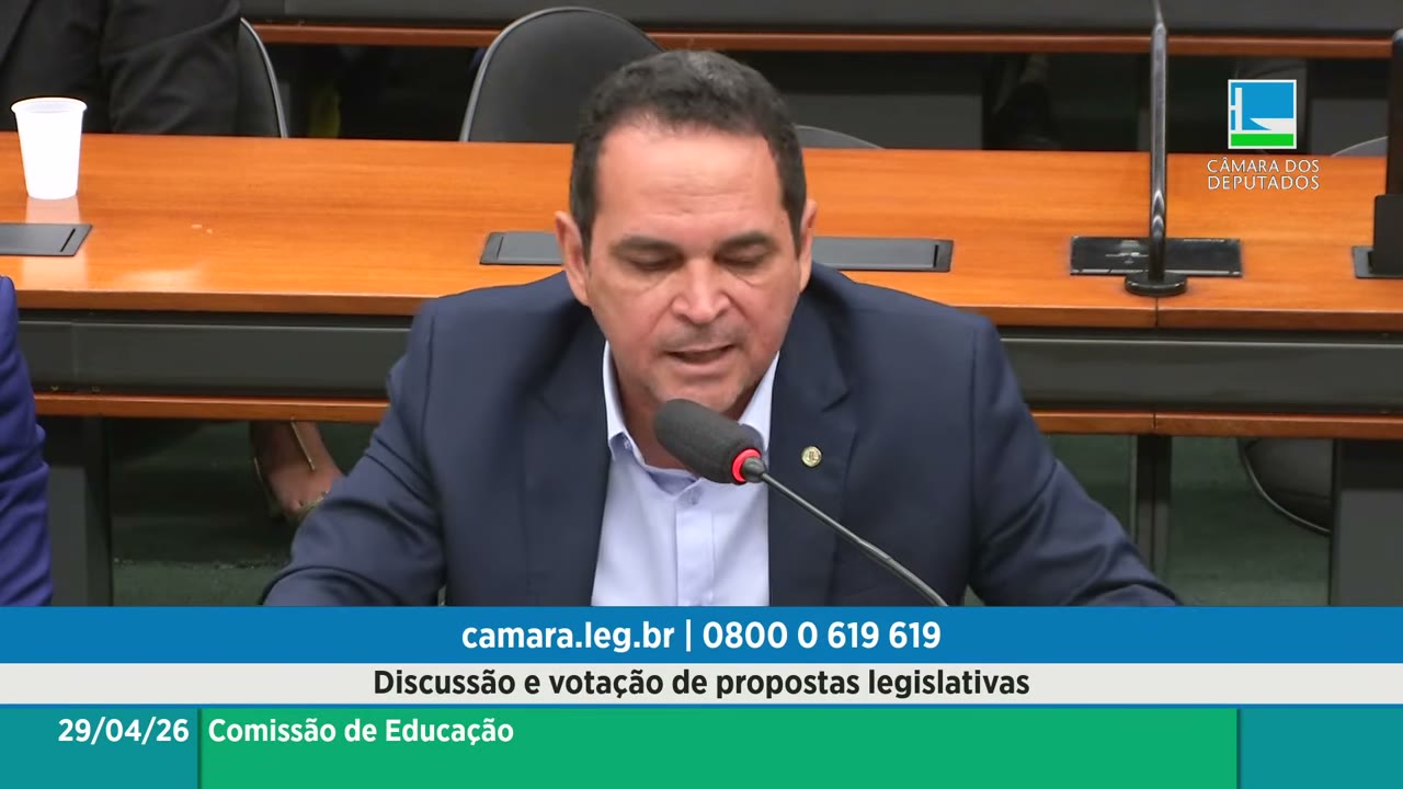 Vídeo do evento em 1:09:00