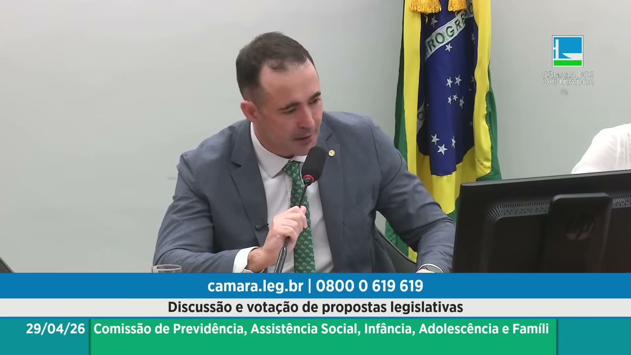 Vídeo do evento em 1:00:01