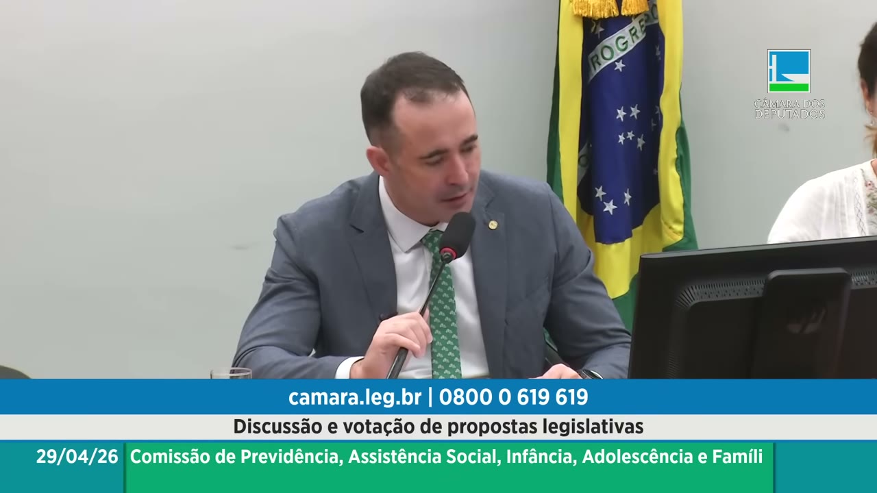 Vídeo do evento em 1:15:14