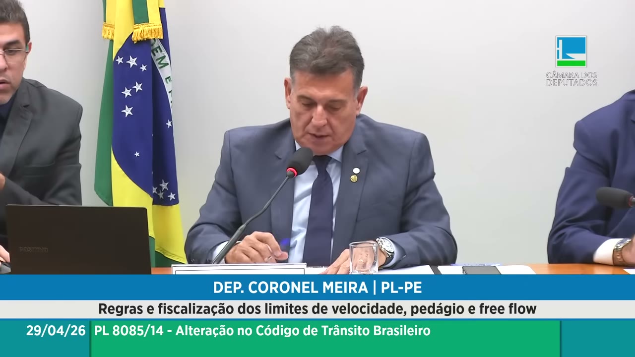 Vídeo do evento em 1:09:48