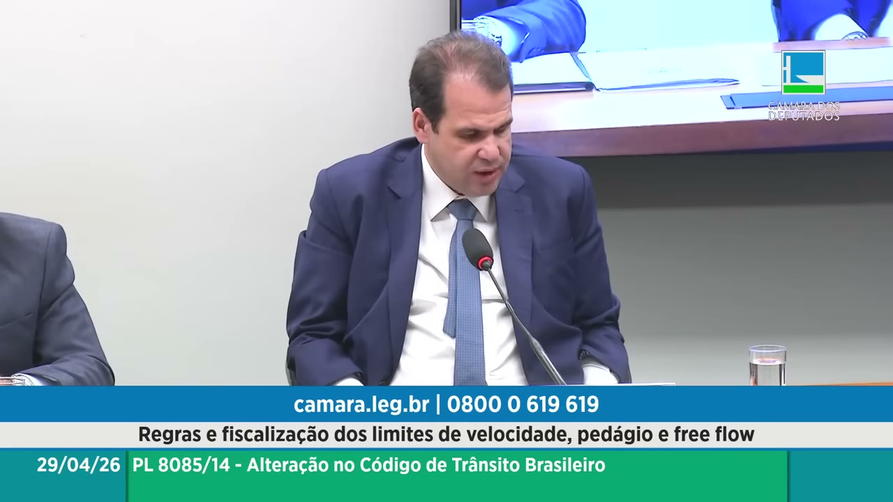 Vídeo do evento em 1:19:20