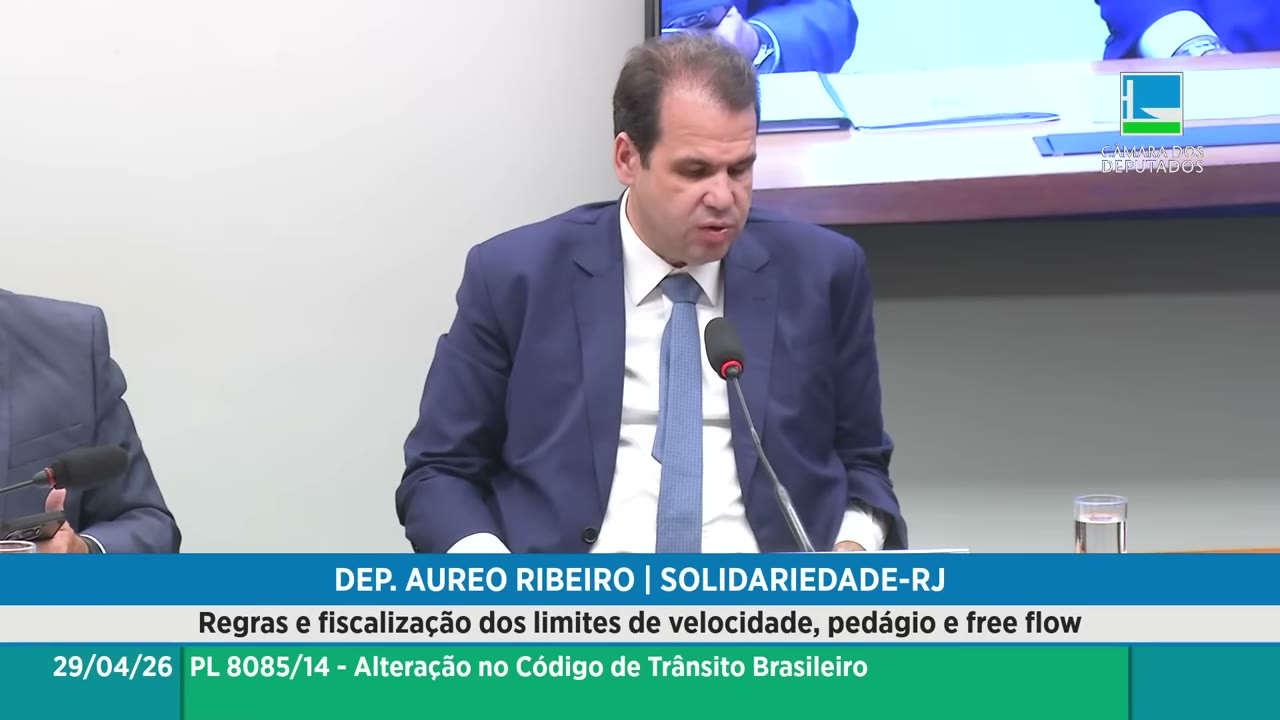 Vídeo do evento em 1:21:16