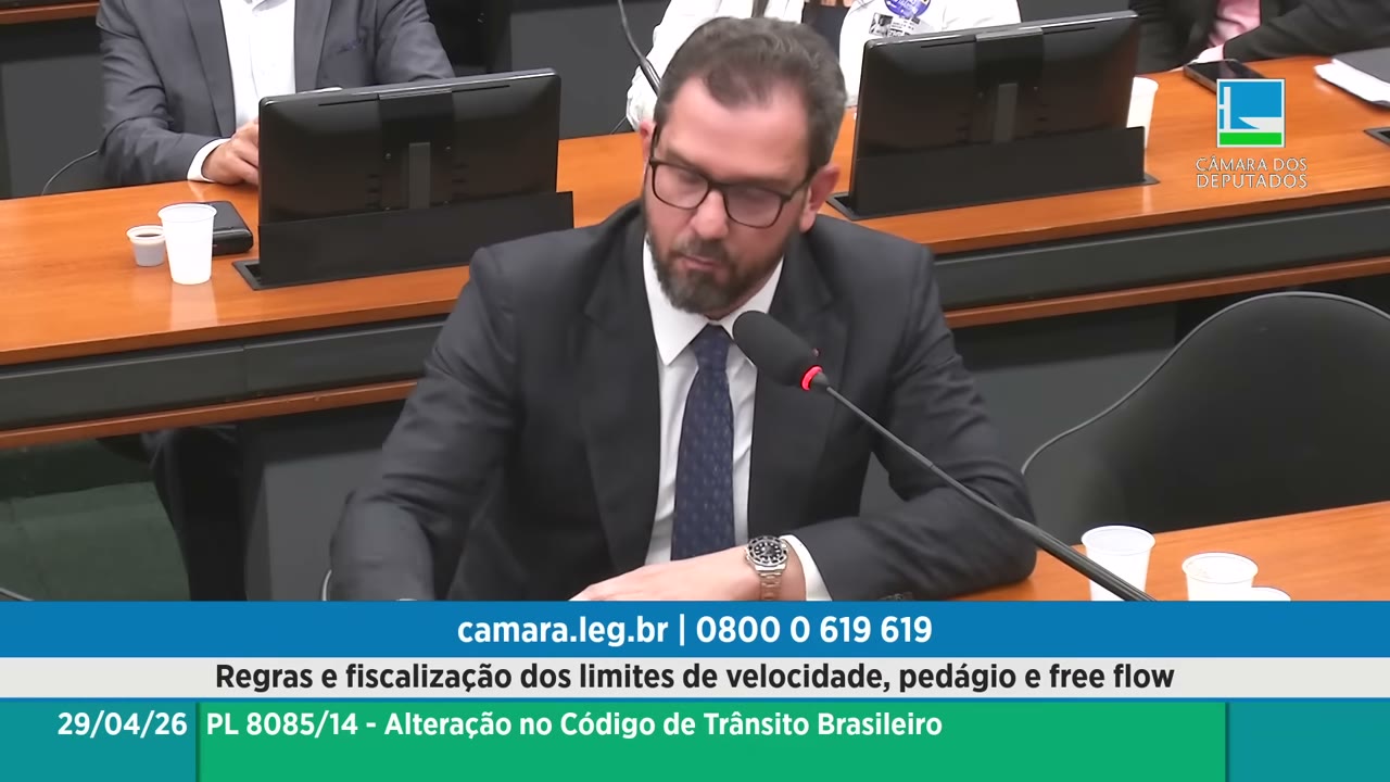 Vídeo do evento em 1:24:59