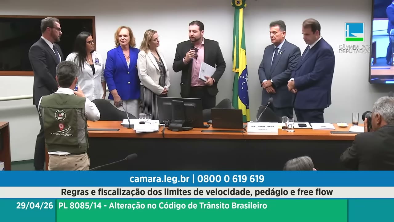 Vídeo do evento em 2:23:27