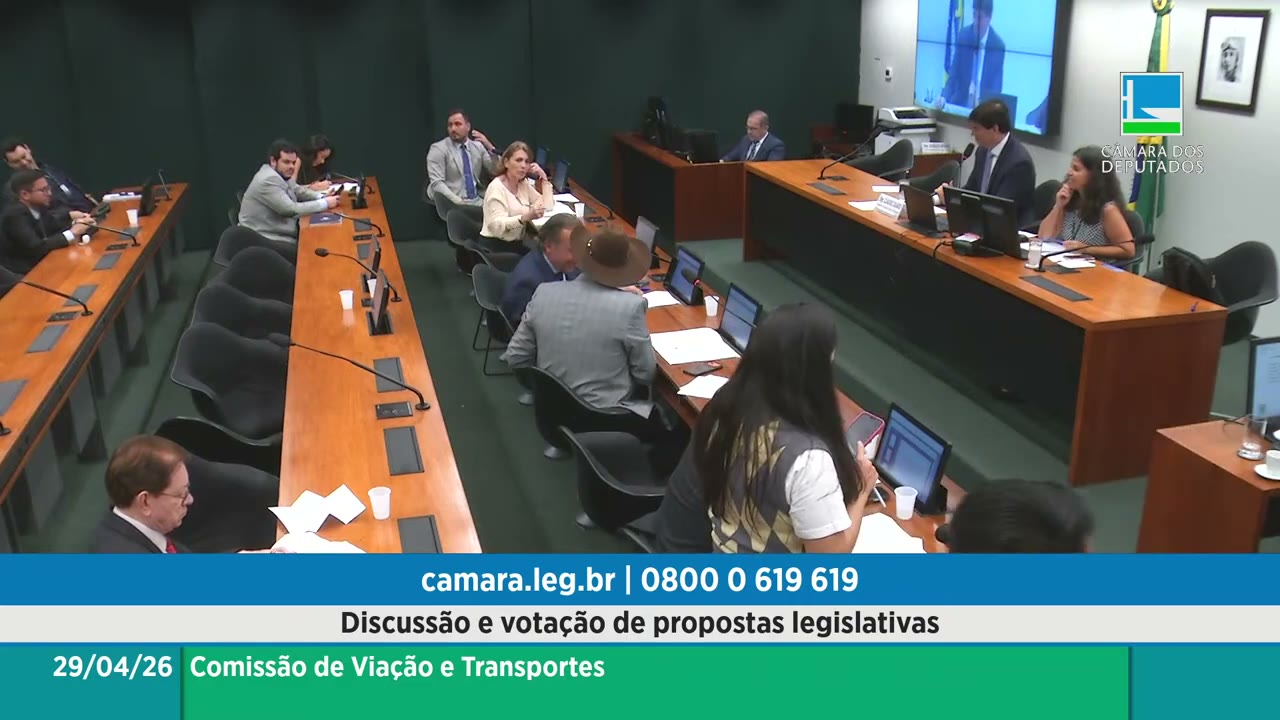 Vídeo do evento em 1:06:39