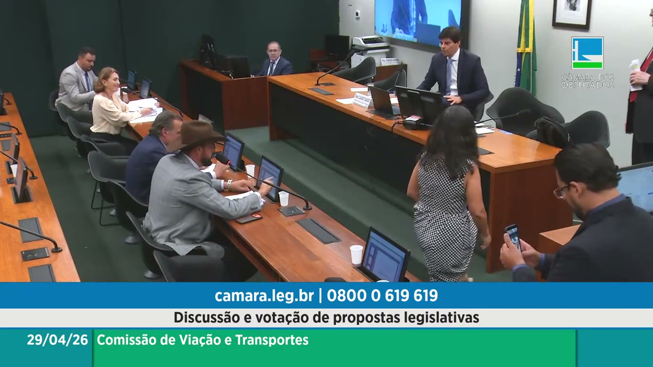 Vídeo do evento em 1:09:49