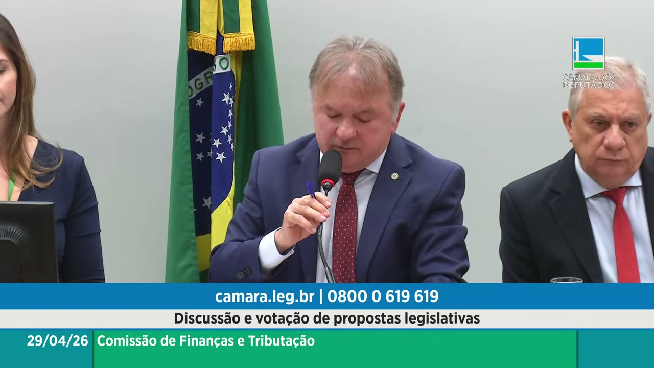 Vídeo do evento em 1:04:52