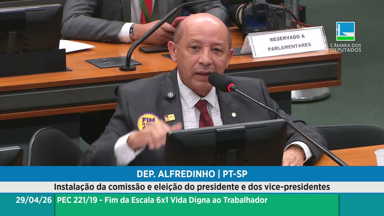 Vídeo do evento em 2:23:00