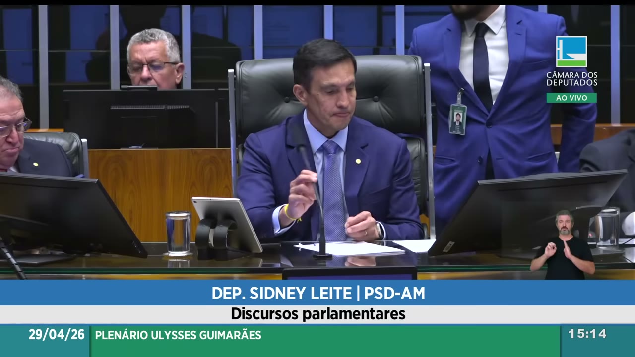 Vídeo do evento em 1:16:24