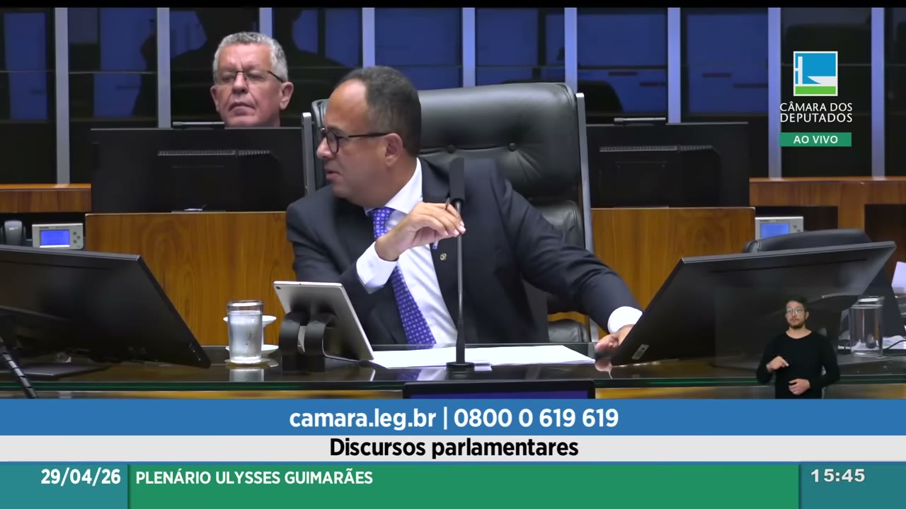 Vídeo do evento em 1:46:52