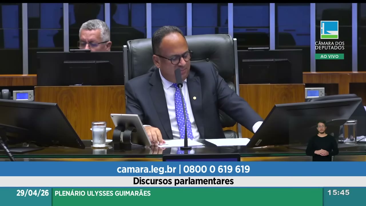 Vídeo do evento em 1:47:27
