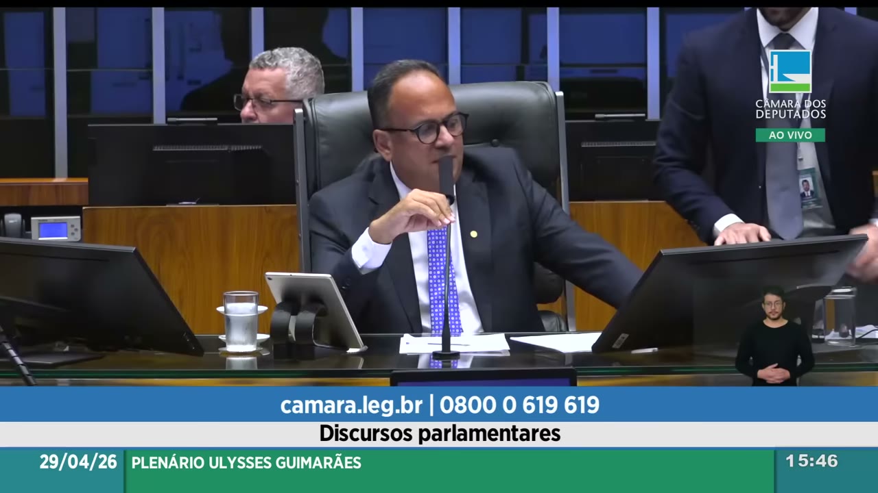 Vídeo do evento em 1:48:36