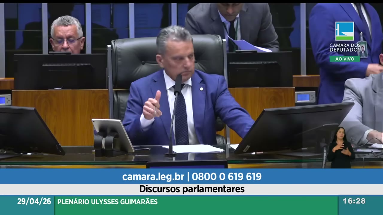 Vídeo do evento em 2:29:43