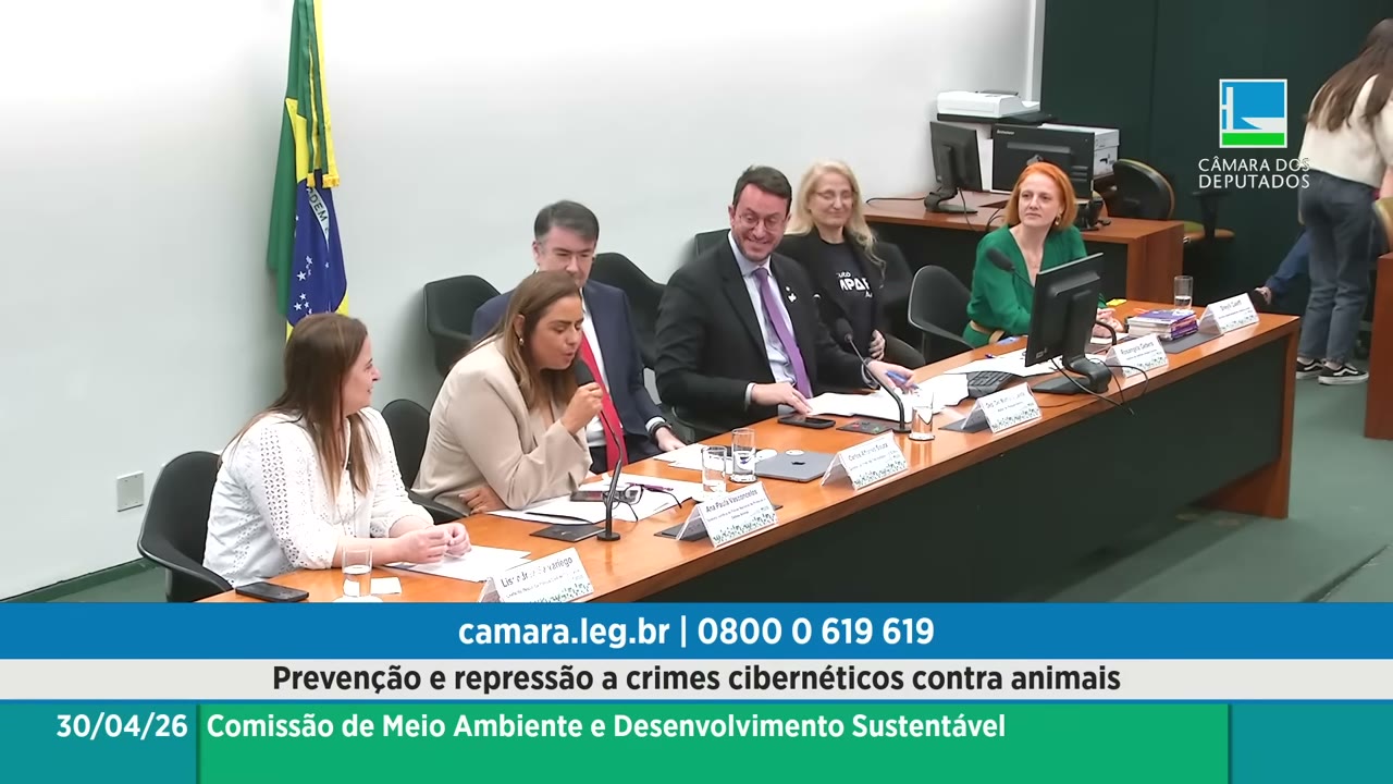 Vídeo do evento em 1:39:37
