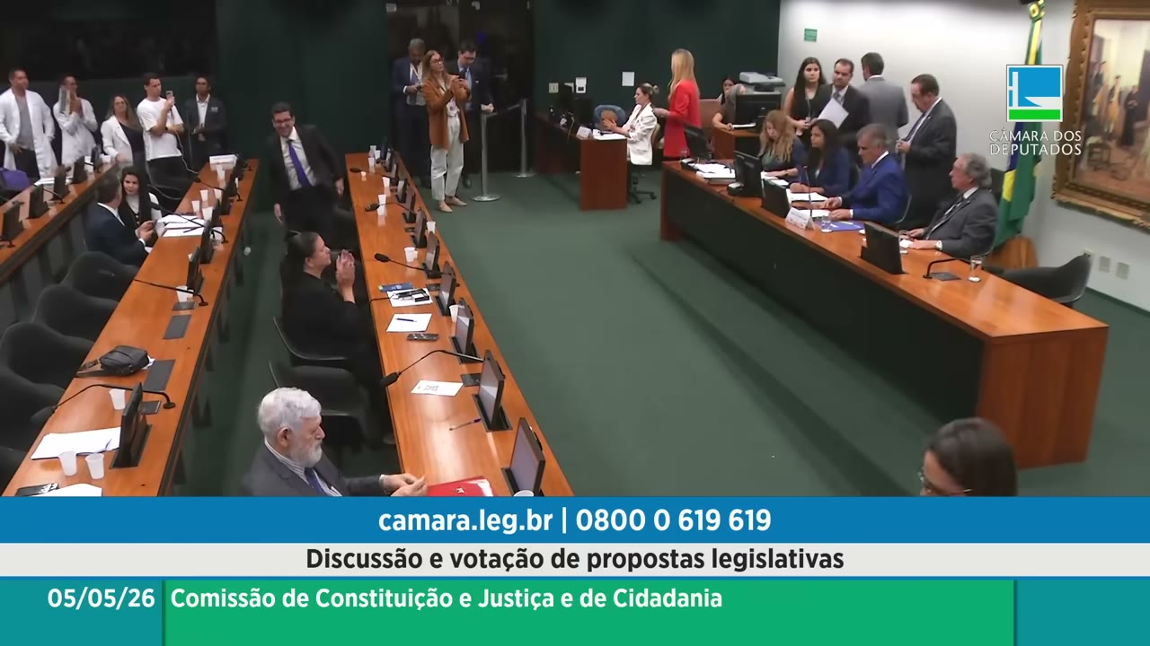 Vídeo do evento em 1:03:12