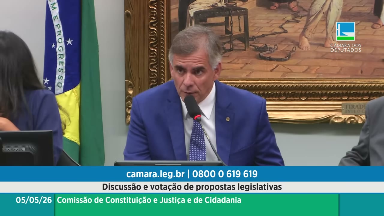 Vídeo do evento em 1:04:18